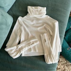 Joah brown turtle neck